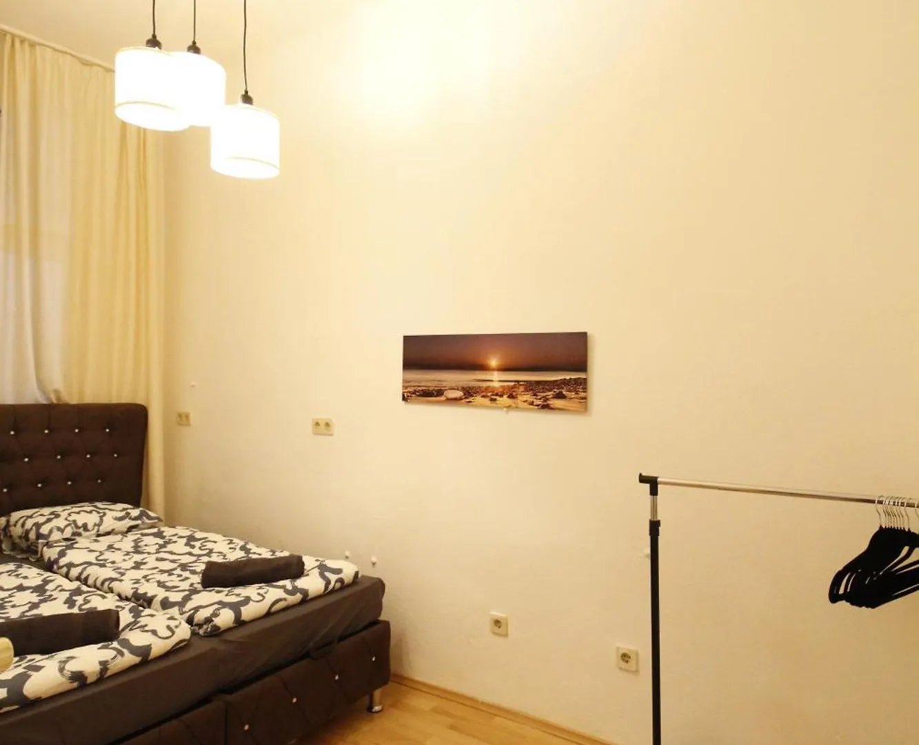Comfortable Rooms Near Schonbrunn Palace Wien